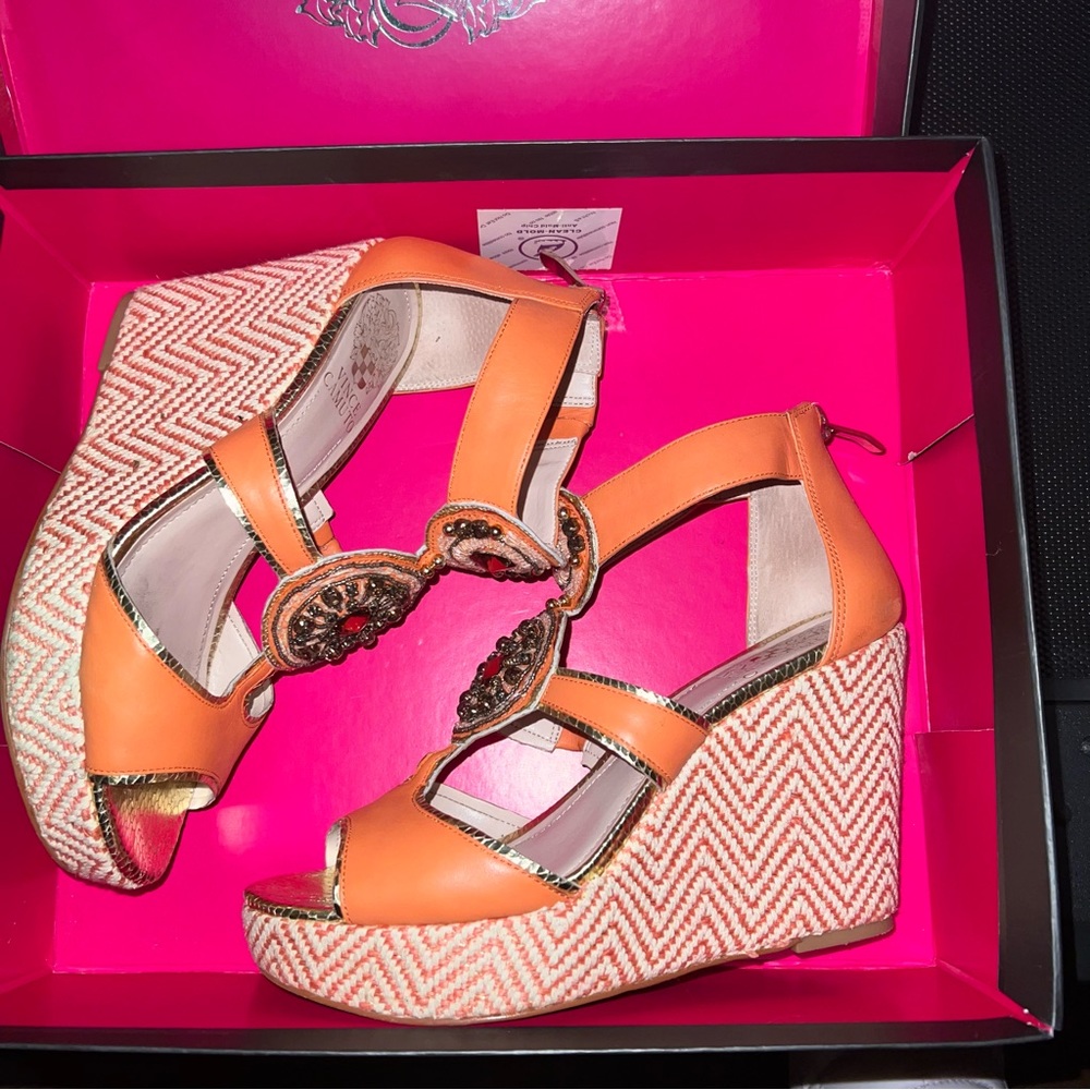 Vince Camuto wedges